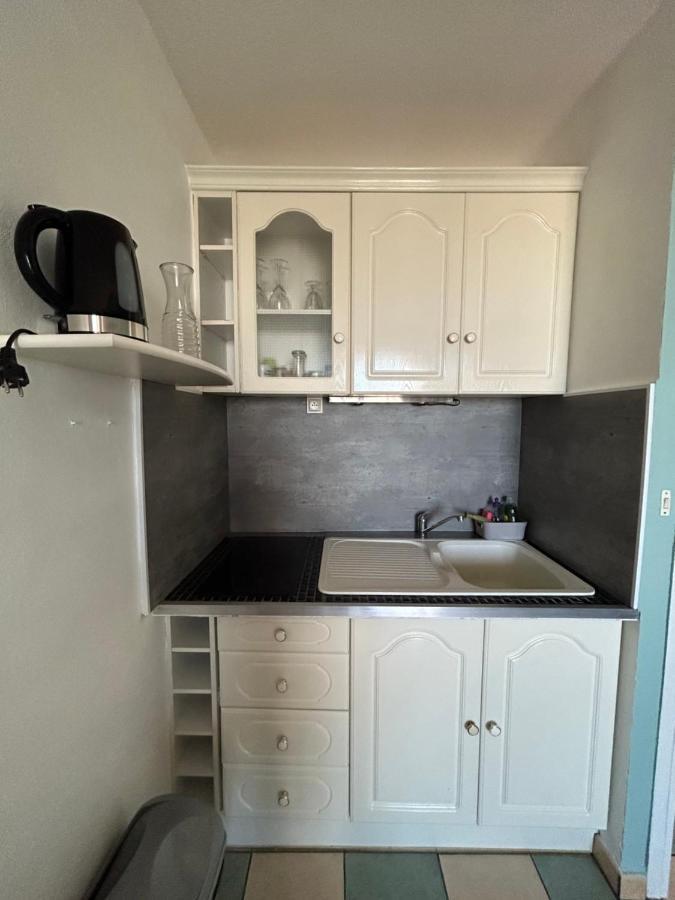 Studio Vue Mer Situe A Cote De La Plage Quartier Des Quilles سُت المظهر الخارجي الصورة